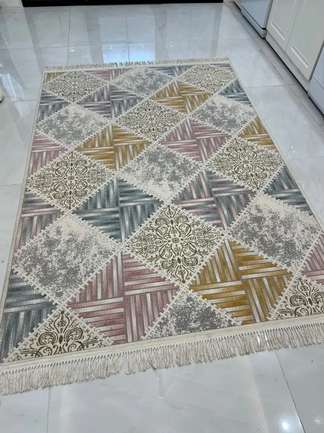 فرش|فرش|تربتحیدریه, قائم|دیوار