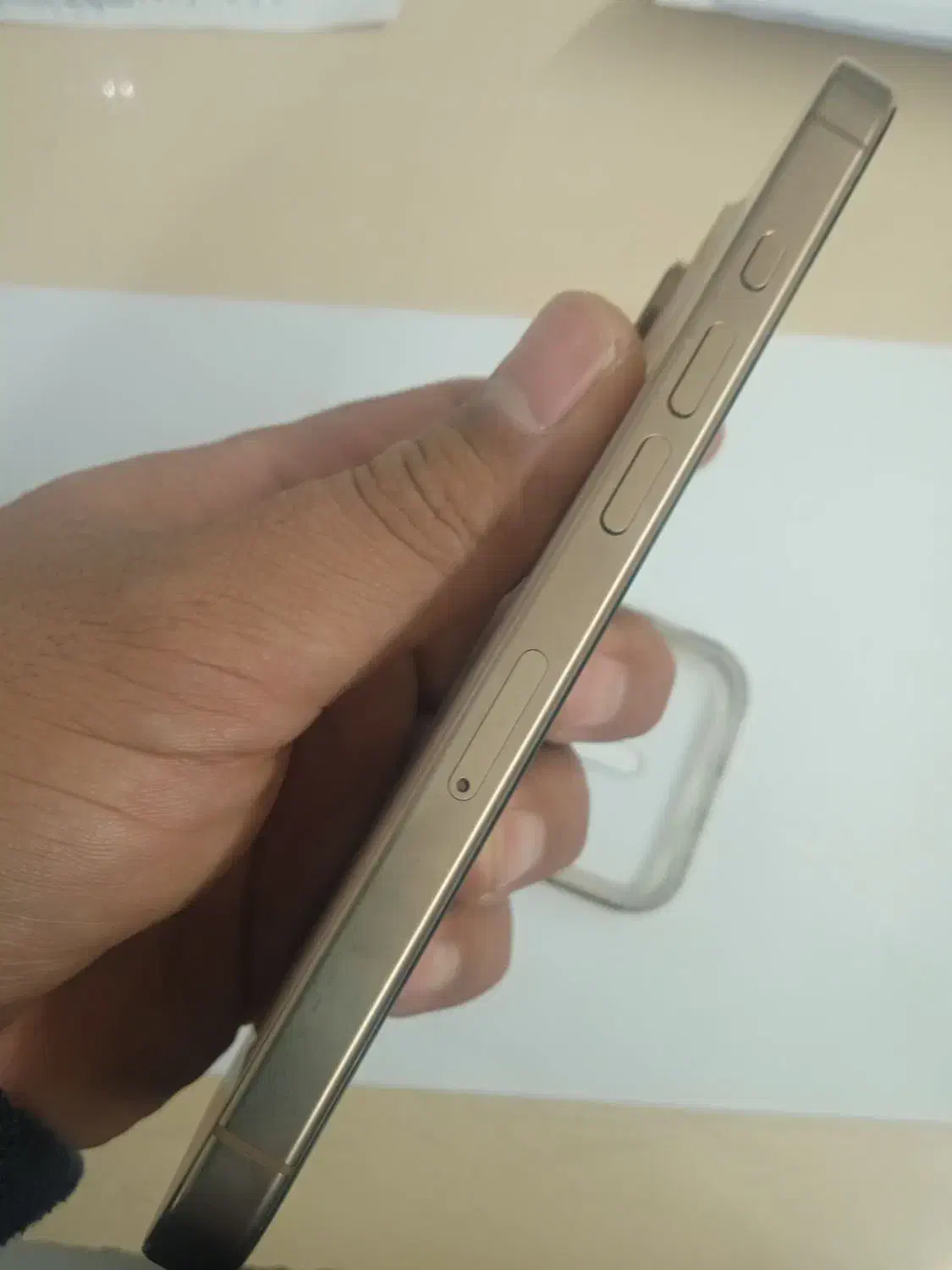 آیفون 16 پرو 256.zaa|موبایل|مشهد, امیر المومنین|دیوار