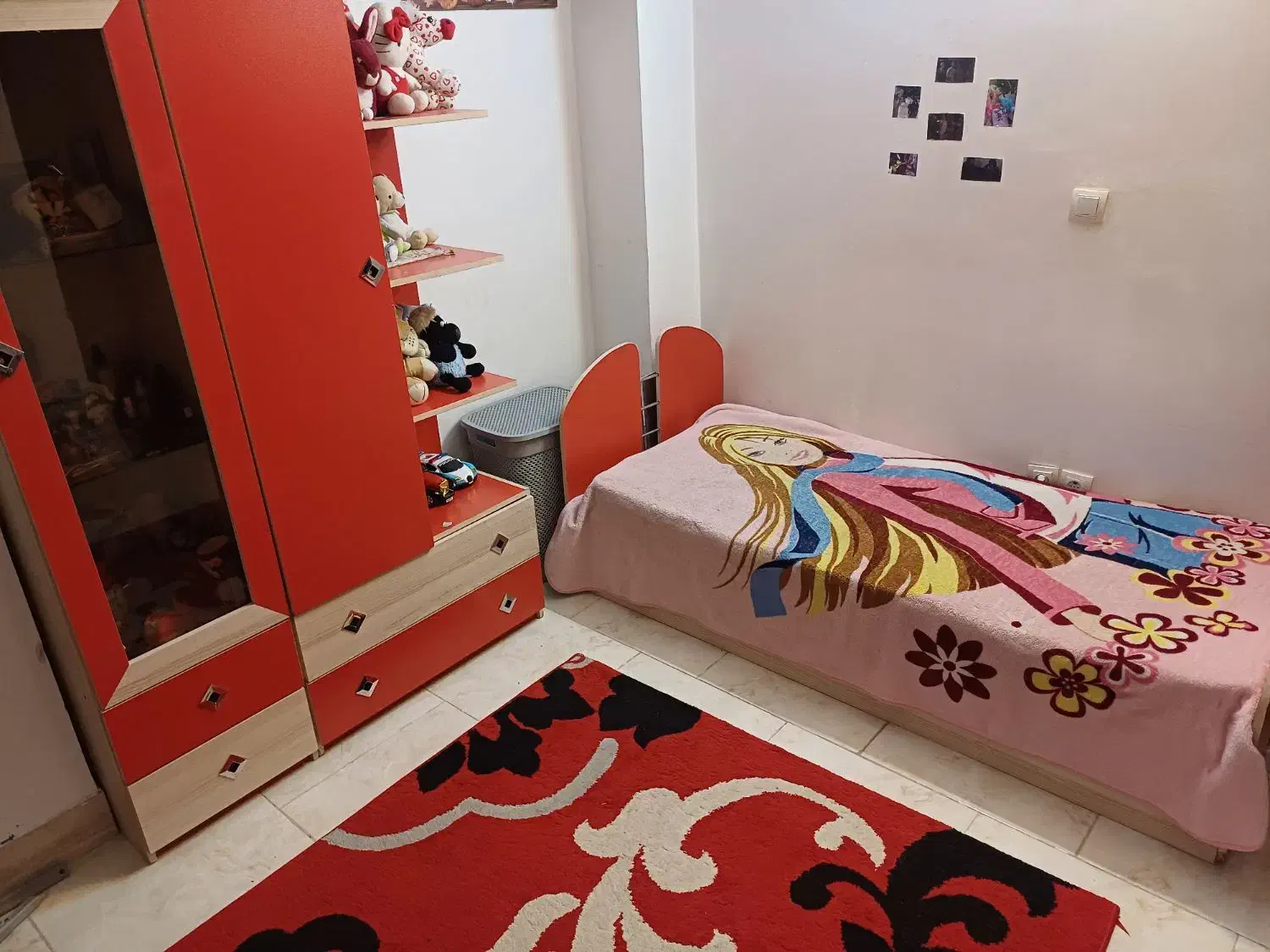 سرویس خواب نوجوان وفرش|تخت و سرویس خواب|گلپایگان, |دیوار