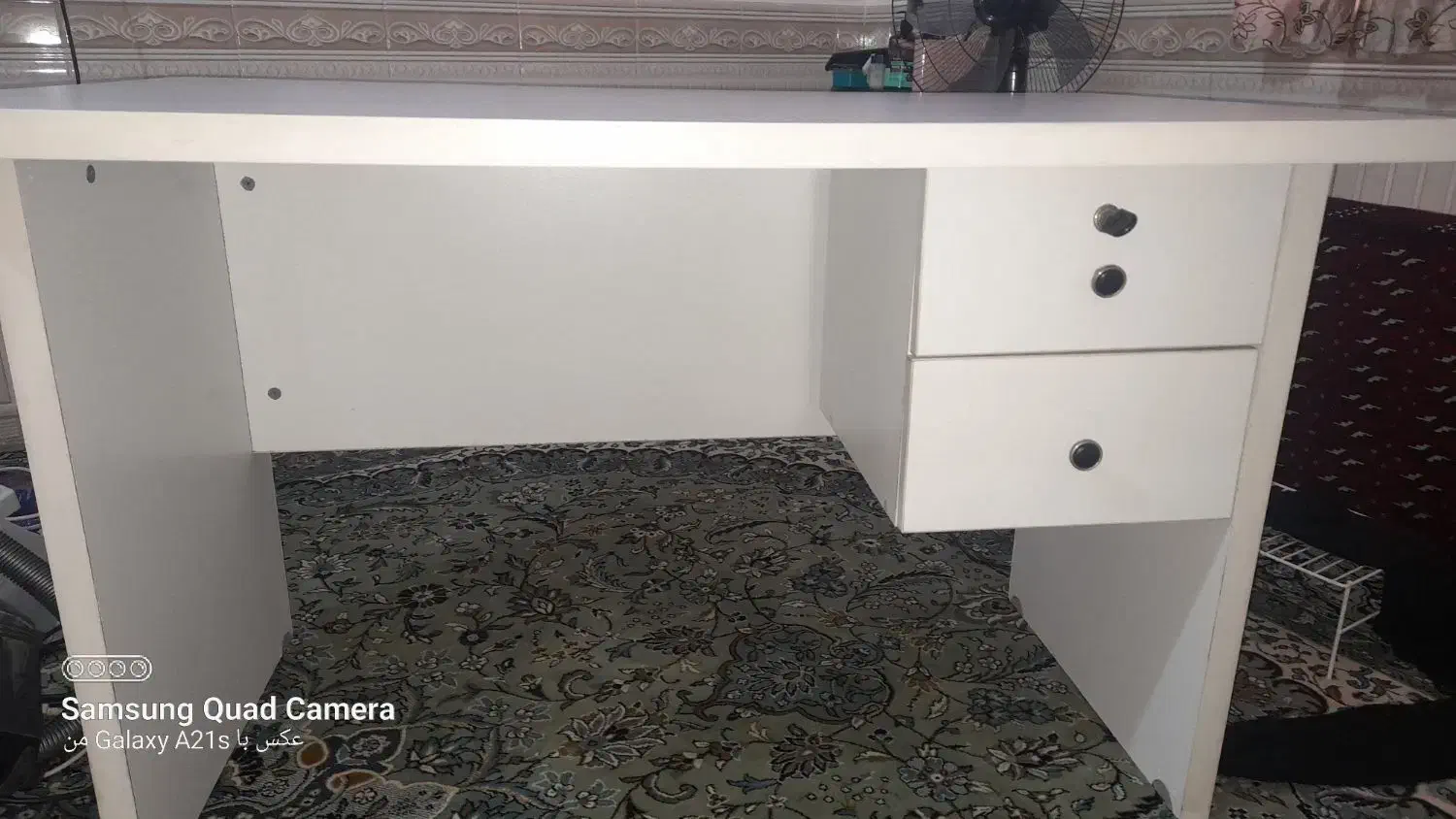 میز|میز تحریر و کامپیوتر|گرگان, |دیوار