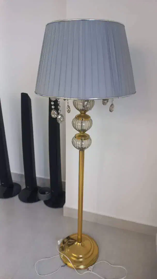 آباژور ایستاده|چراغ خواب و آباژور|نوشهر, |دیوار