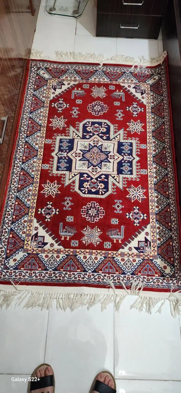 فرش قالیچه|فرش|رشت, کوی مهر|دیوار