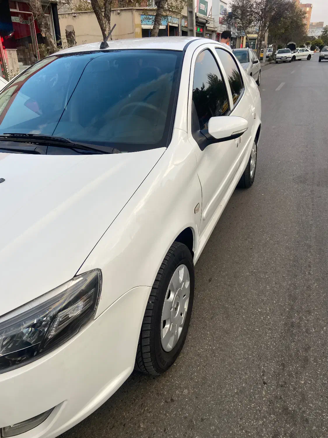 ۱۴۰۰ رانا پلاس|خودرو سواری و وانت|اردبیل, |دیوار