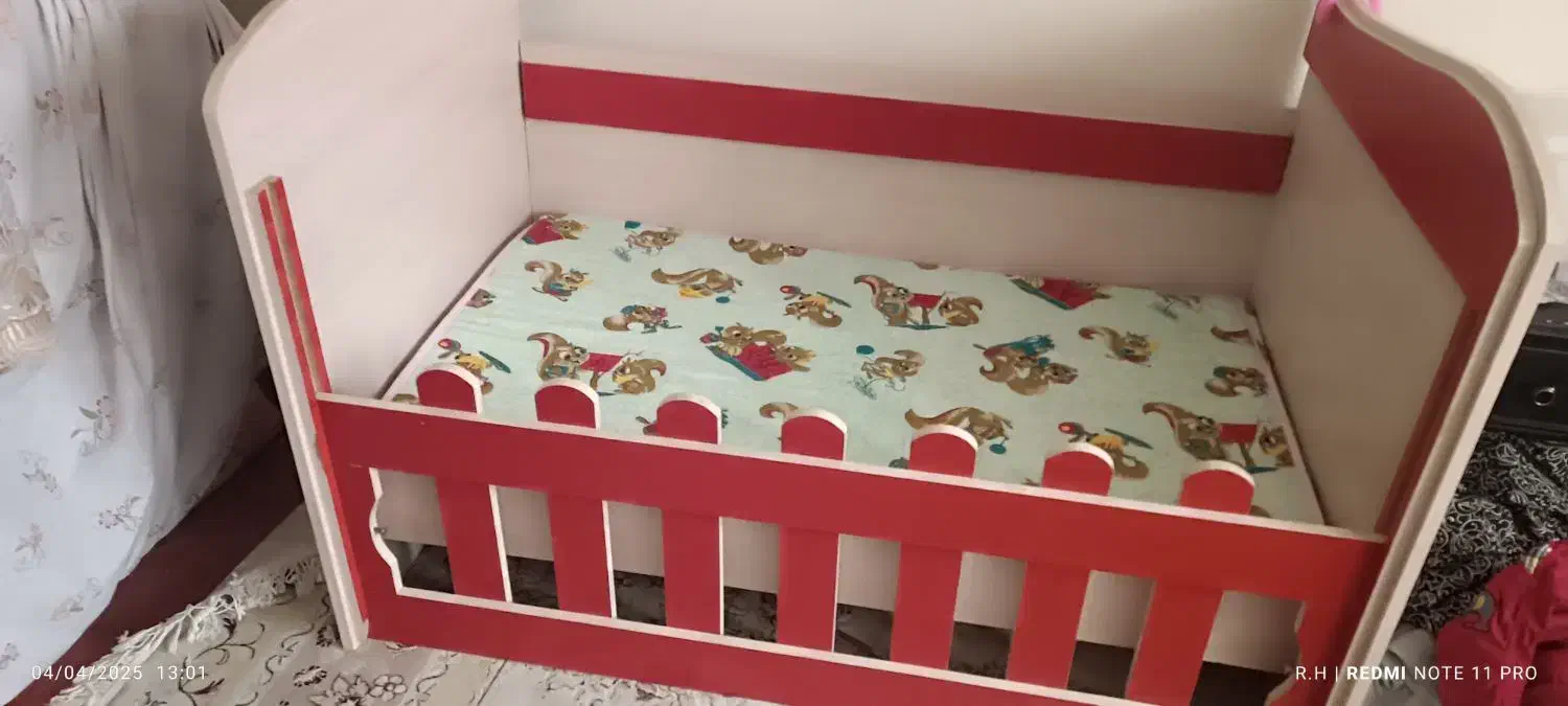 تخت کودک|تخت و صندلی بچه|محمدیه-قزوین, |دیوار