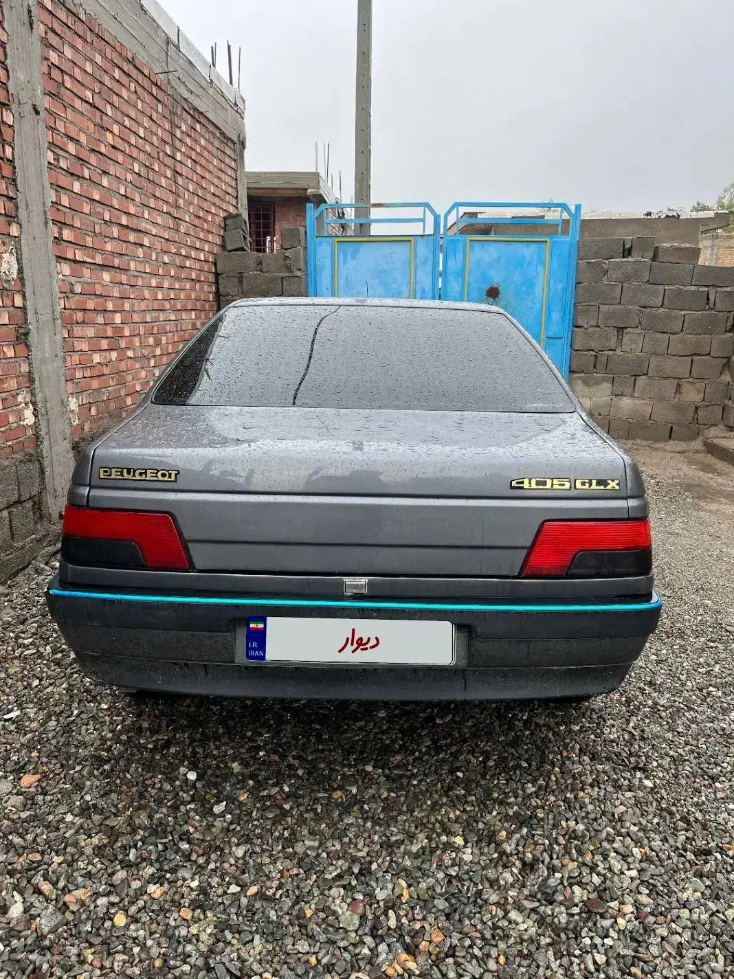 پژو۴۰۵|خودرو سواری و وانت|جیرفت, |دیوار