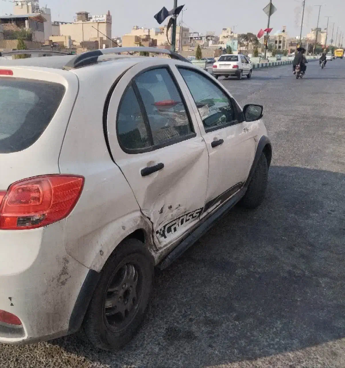 درب عقب کوئیک|قطعات یدکی و لوازم جانبی|قم, خندق|دیوار