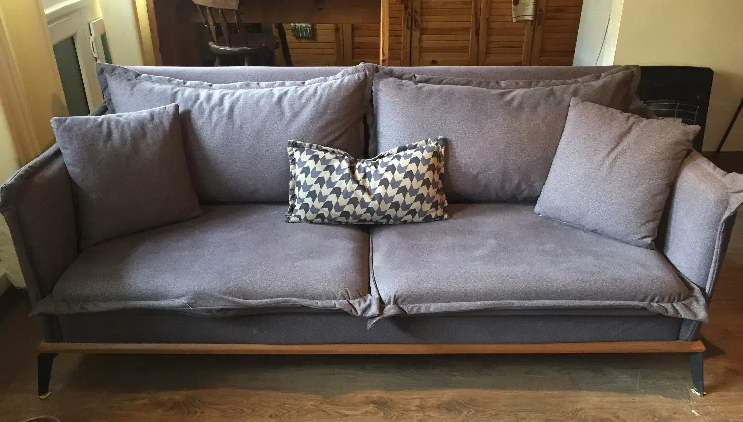 مبلمان راحتی|مبلمان خانگی و میز عسلی|فشم, |دیوار