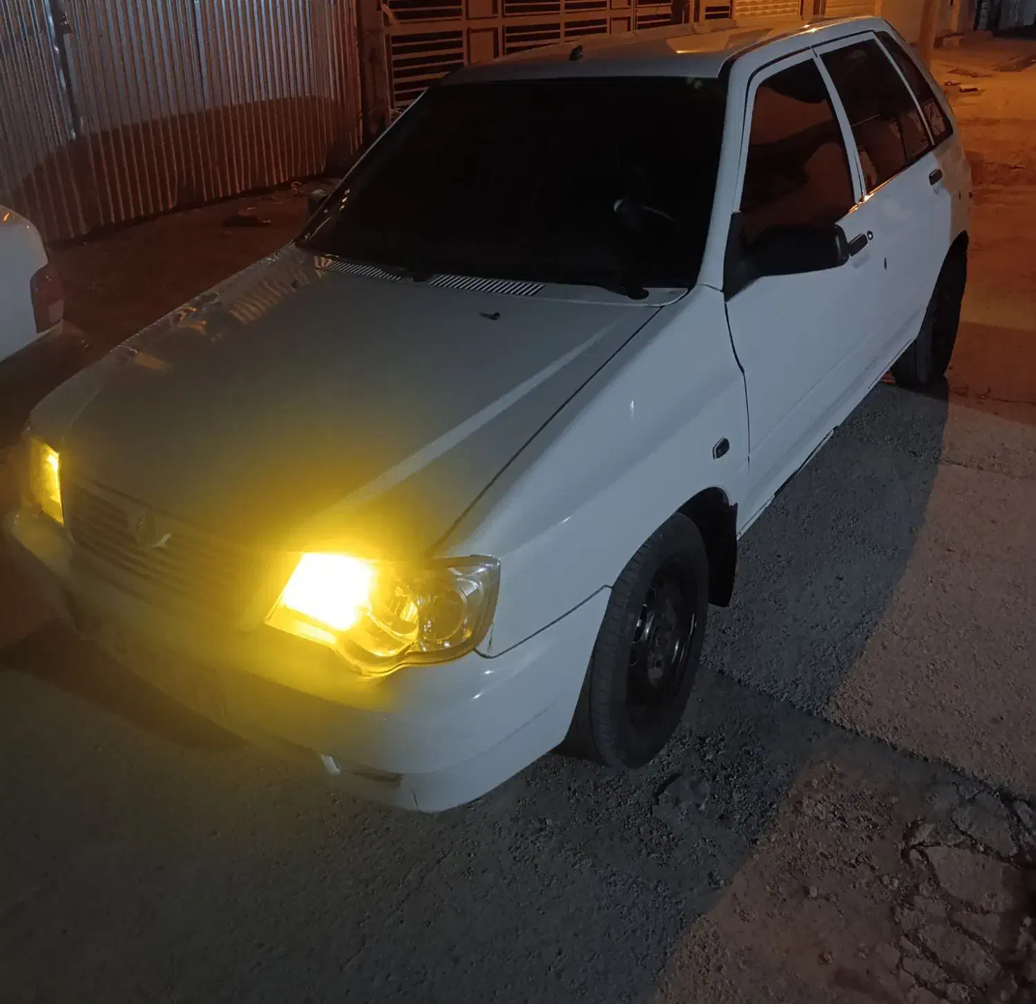 پراید ۱۱۱|خودرو سواری و وانت|شهرکرد, |دیوار