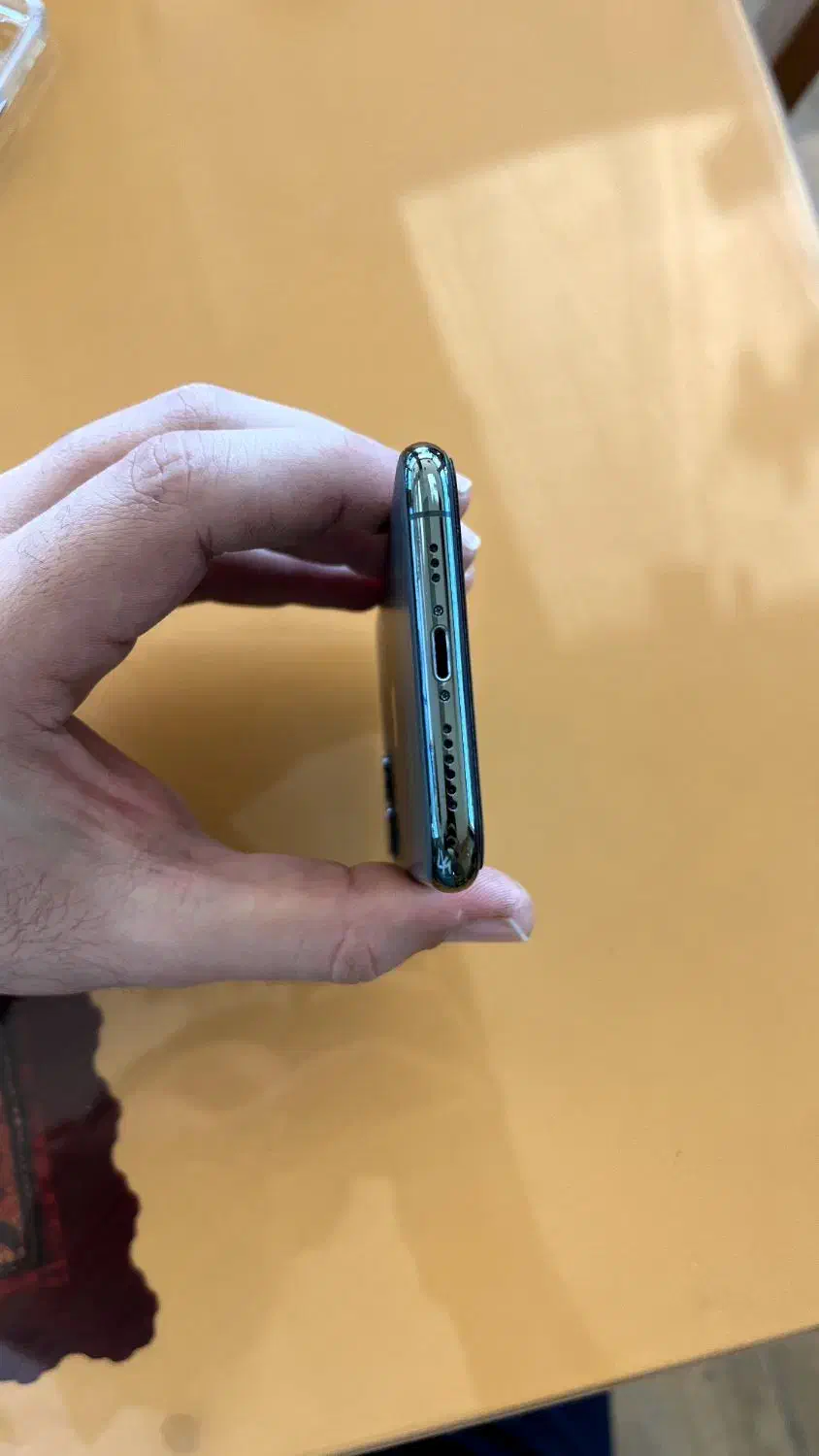 iPhone 11pro دوسیم zaa 256|موبایل|رشت, منظریه|دیوار