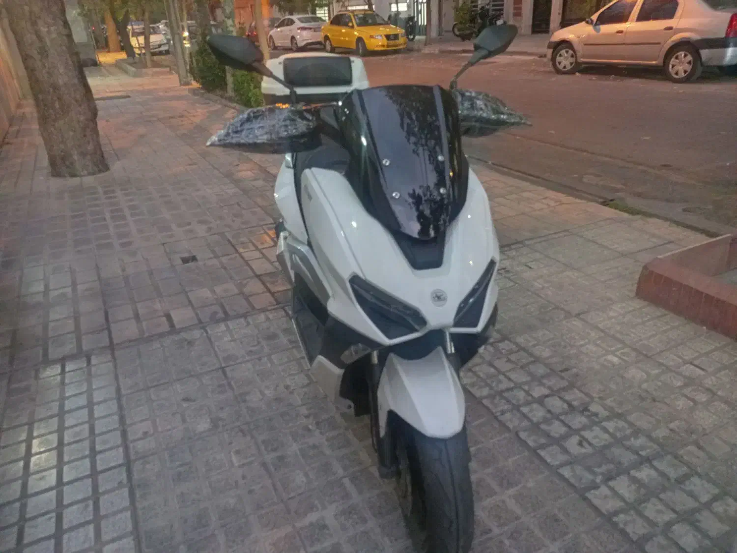 موتور کی وی ویسته249|موتورسیکلت|تهران, نظامی گنجوی (توانیر)|دیوار