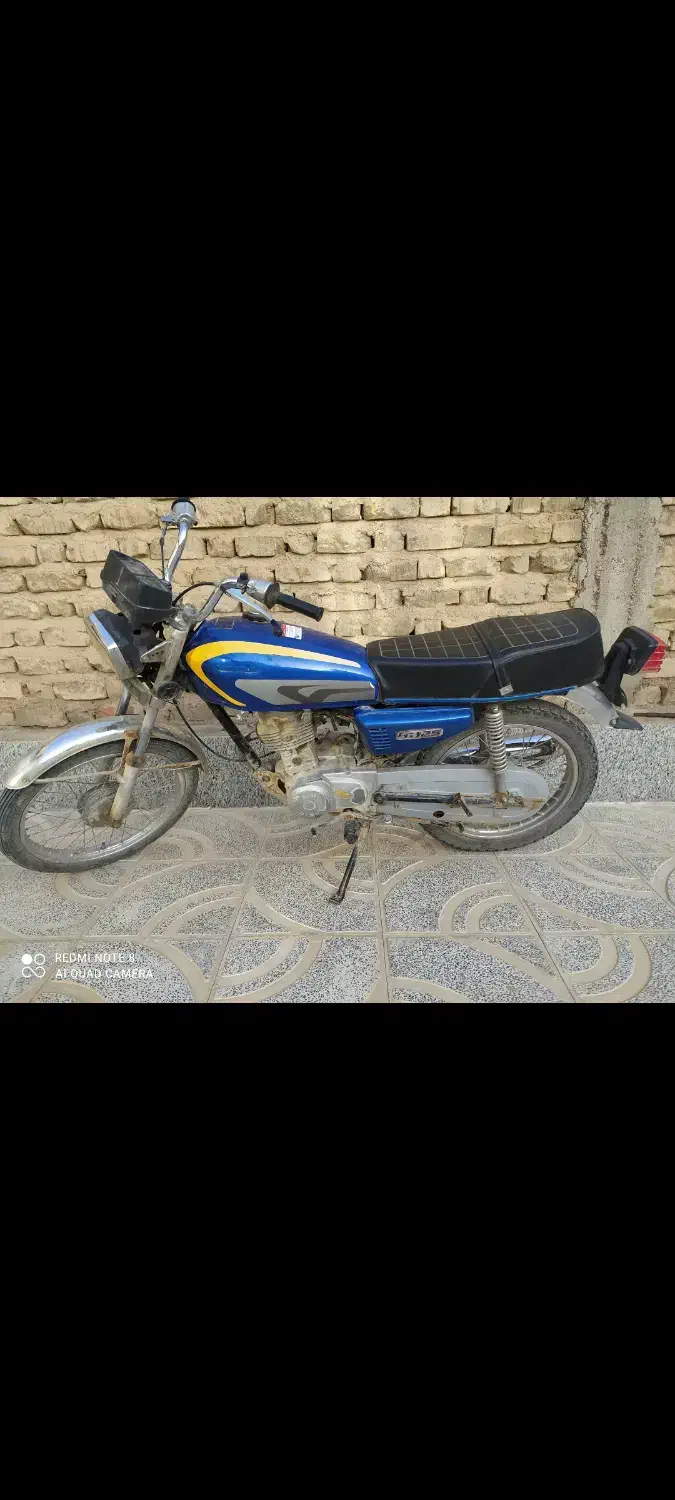 فروش موتور سیکلت مدل ۸۲|موتورسیکلت|زرقان, |دیوار