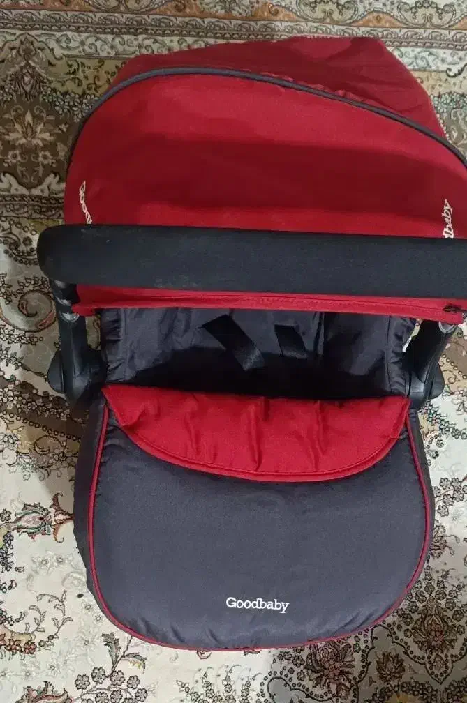 صندلی ماشین کودک|تخت و صندلی بچه|خمینی‌شهر, |دیوار