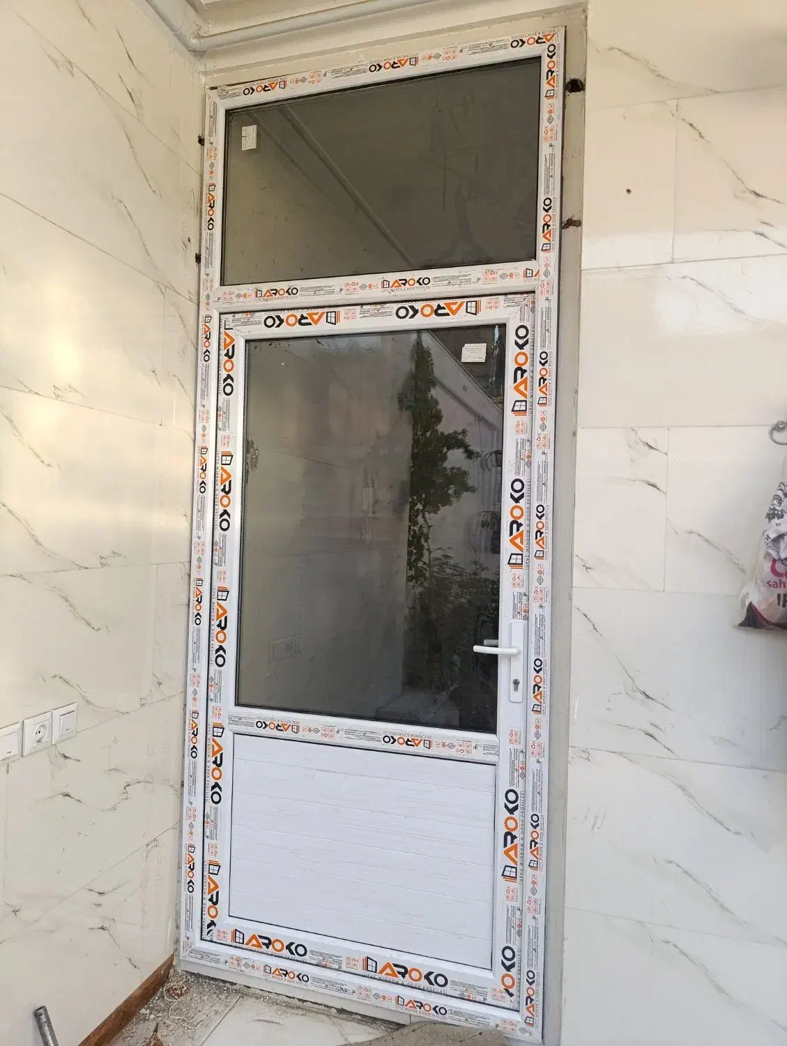 تولید کننده درب و پنجره دوجداره یو پی وی سی UPVC|مصالح و تجهیزات ساختمان|سبزوار, طبرسی (جعفرآباد)|دیوار