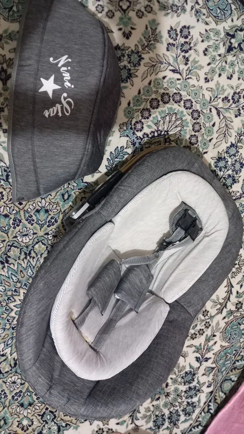 کهیرنوزاد|کالسکه و لوازم جانبی|اصفهان, آفاران|دیوار