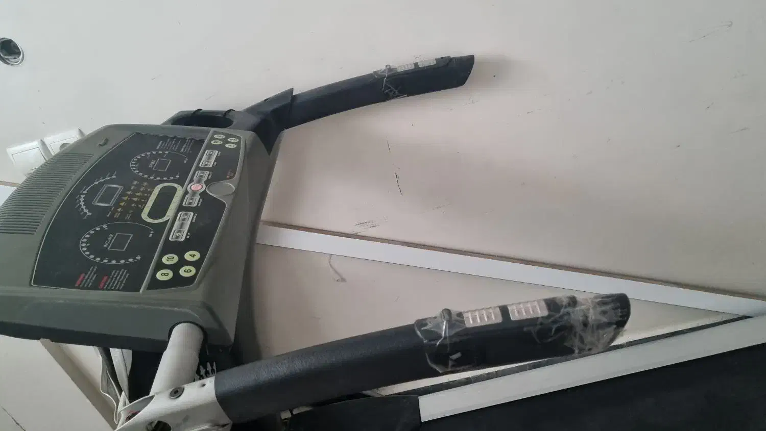 تردمیل|تجهیزات ورزشی|قم, امامزاده ابراهیم|دیوار