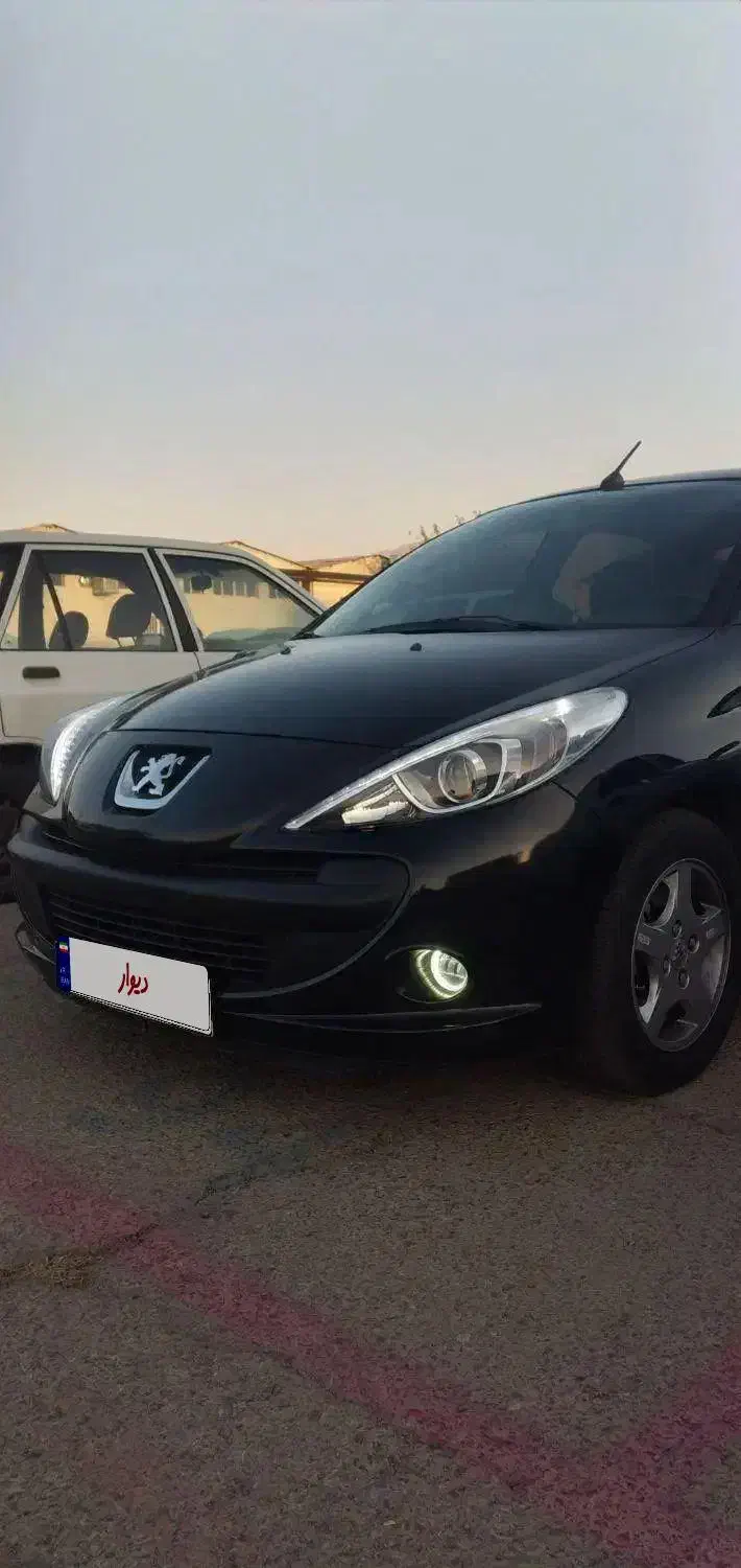 پژو ۲۰۷ مدل ۴۰۲ معاوضه|خودرو سواری و وانت|ماهدشت, |دیوار