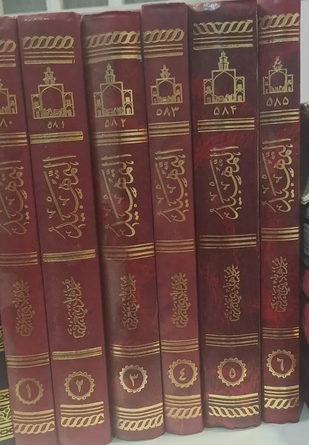 کتب حدیثی|کتاب و مجله مذهبی|قم, صفائیه|دیوار