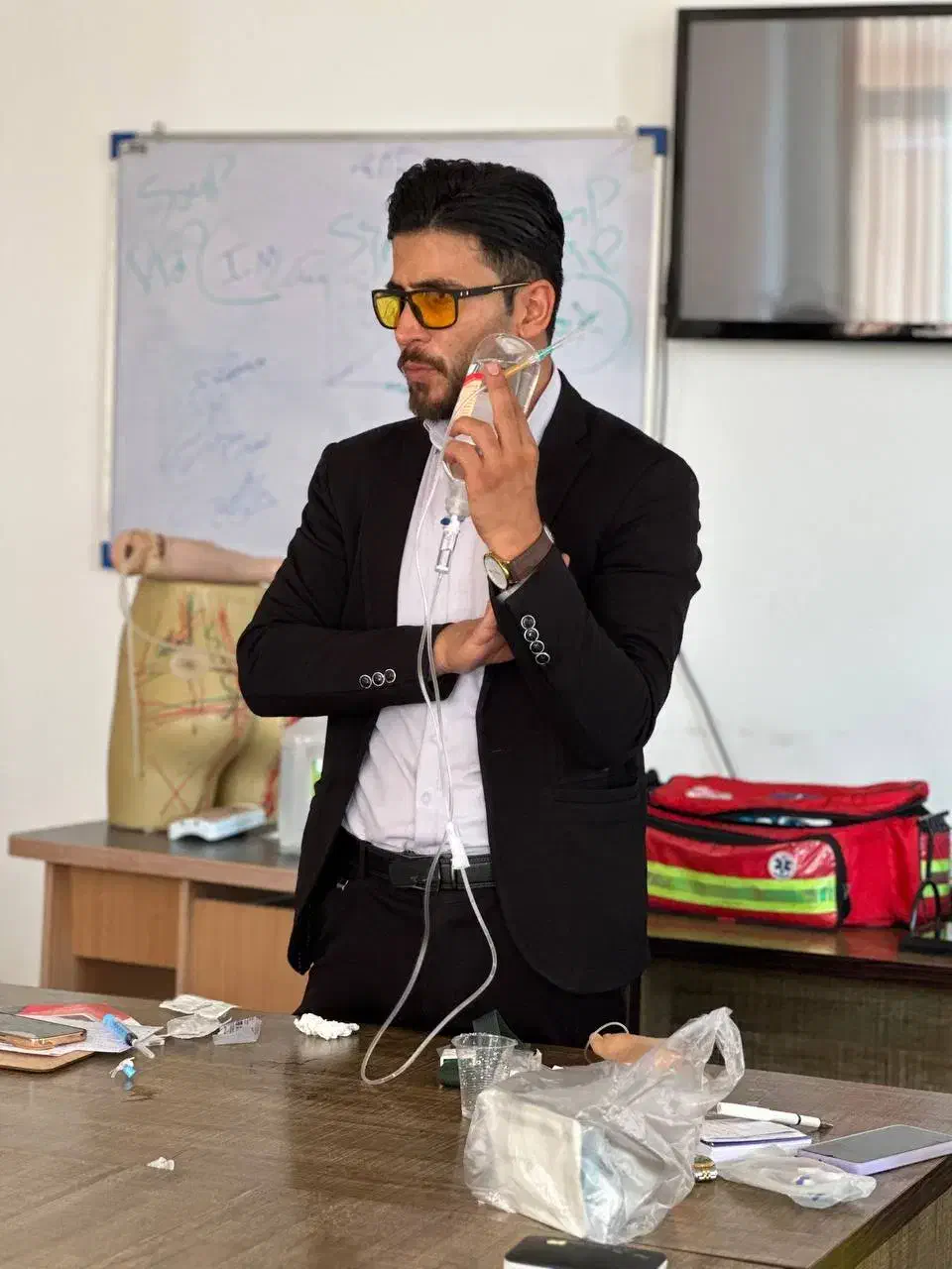 تخفیف ویژه آموزشی تزریقات وصل سرم نسخه خوانی|خدمات آموزشی|چابهار, |دیوار