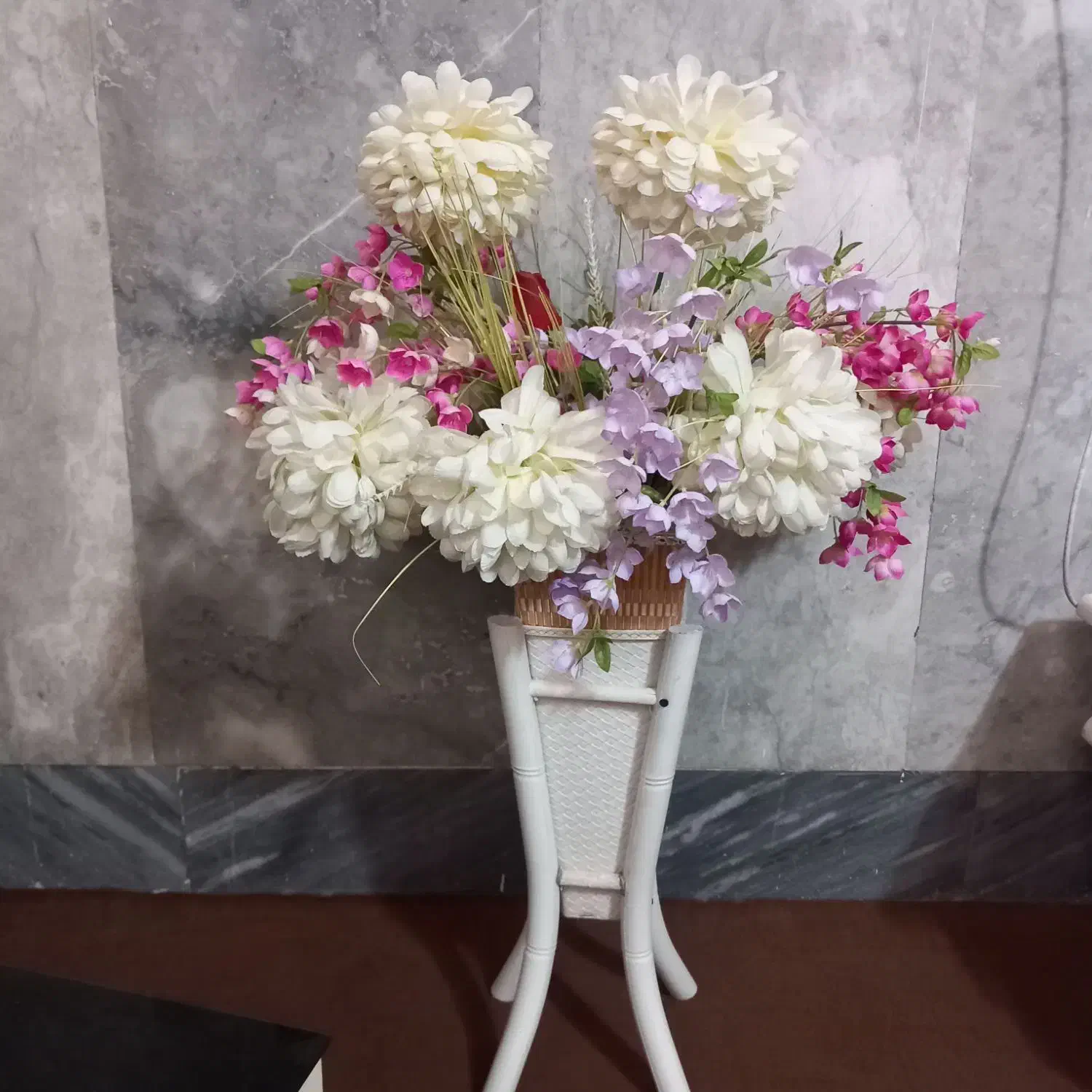 گلدون ها قیمت توافقی|گل مصنوعی|قم, حنیف نژاد|دیوار