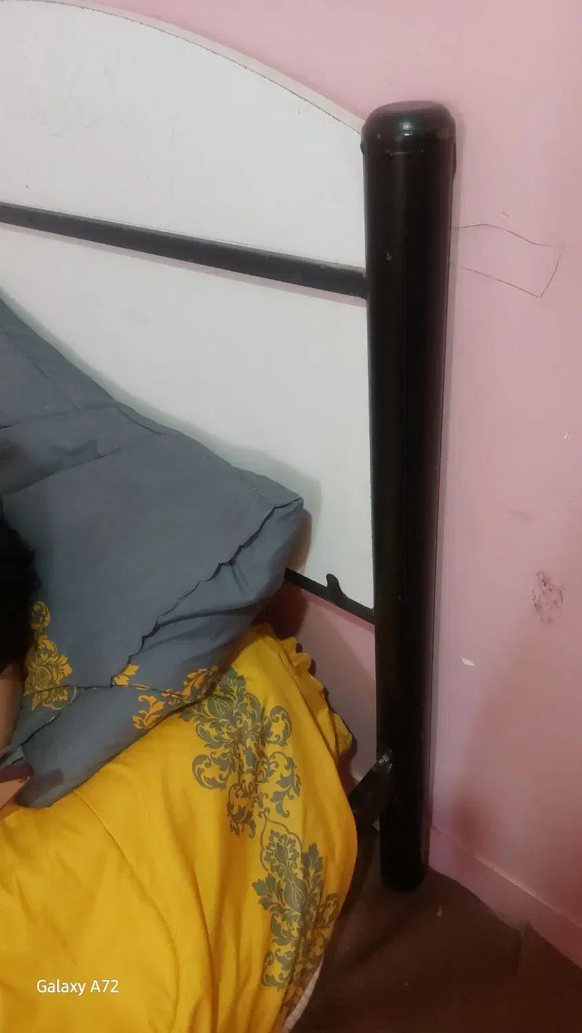 تخت وتشک وکفی چوبی|تخت و سرویس خواب|اهواز, بیست متری شهرداری|دیوار