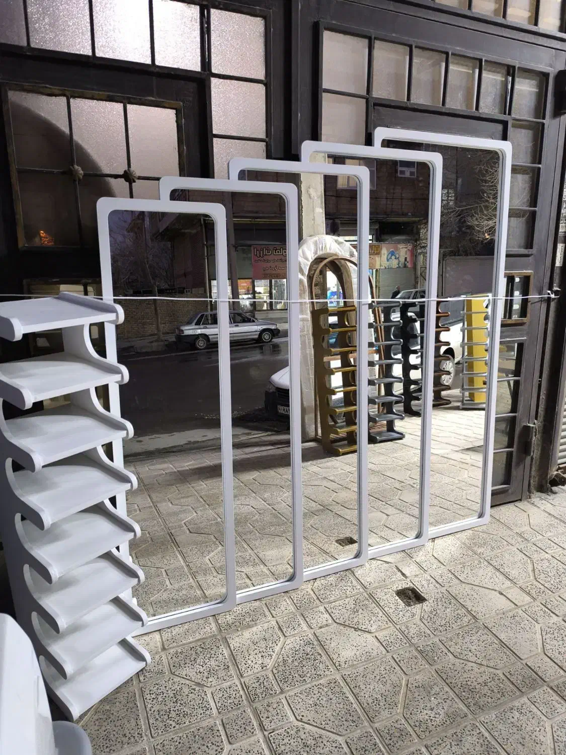 آینه گنبدی سانیا|آینه|میاندوآب, |دیوار