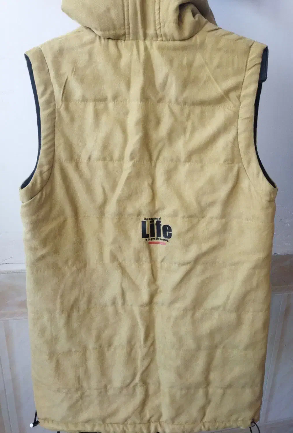 بافت و پافر|لباس|تربتحیدریه, ترمینال|دیوار