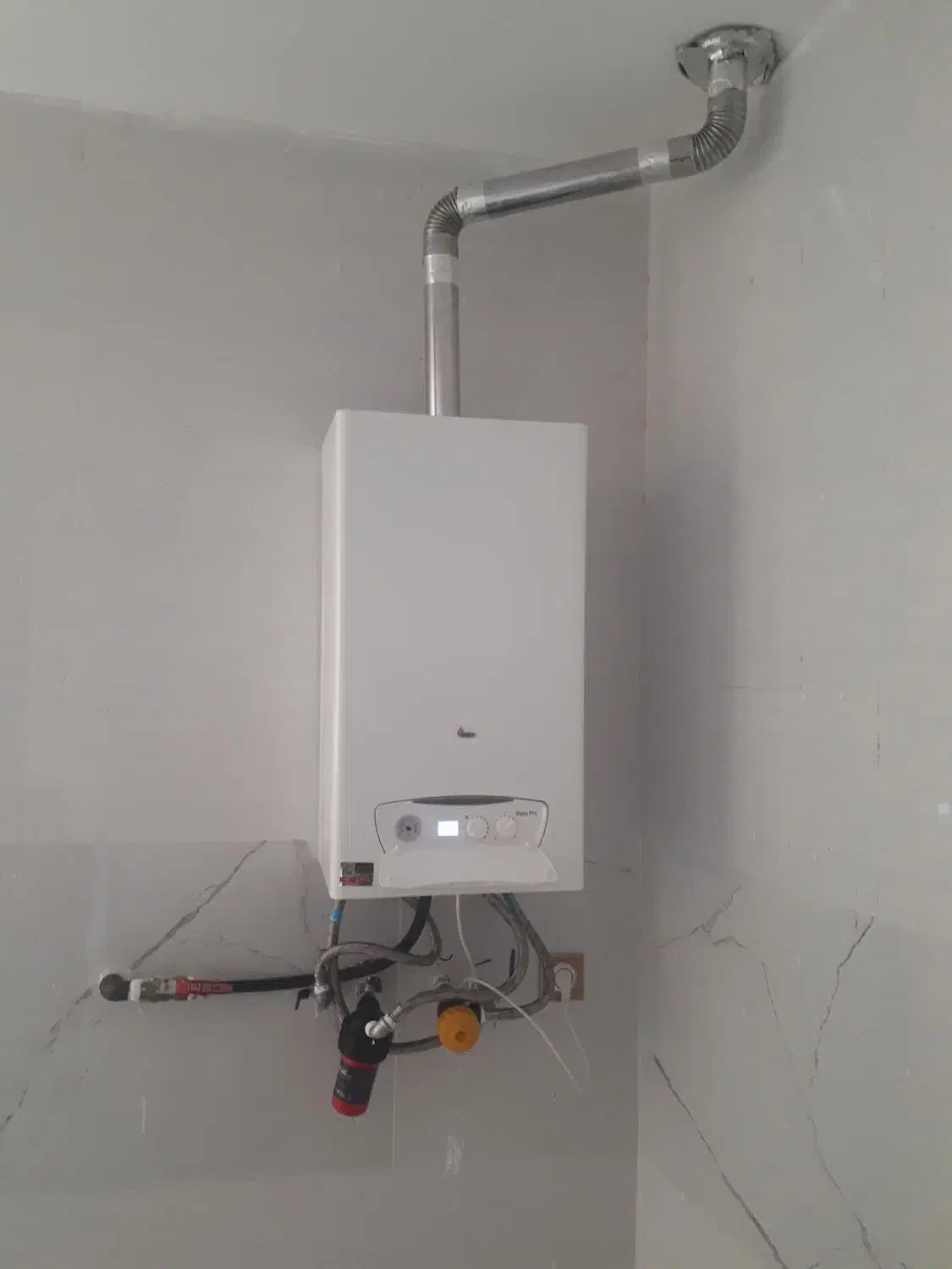 تعمیرات پکیج .استخر .جکوزی . موتورخانه .اسپیلت|آبگرمکن، پکیج، شوفاژ|داراب, |دیوار