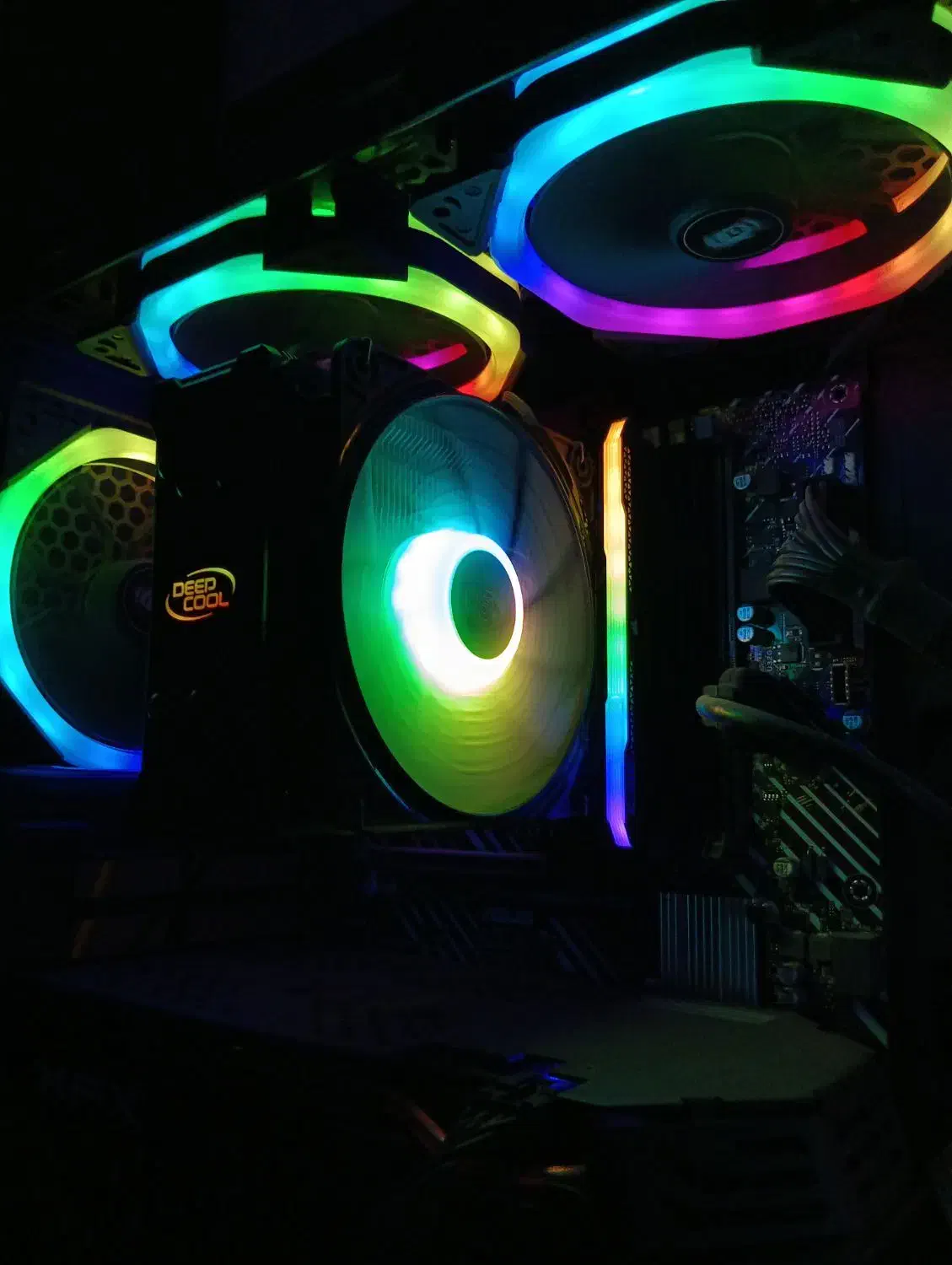 کامپیوتر گیمینگ مناسب بازی|رایانه رومیزی|گنبد کاووس, |دیوار