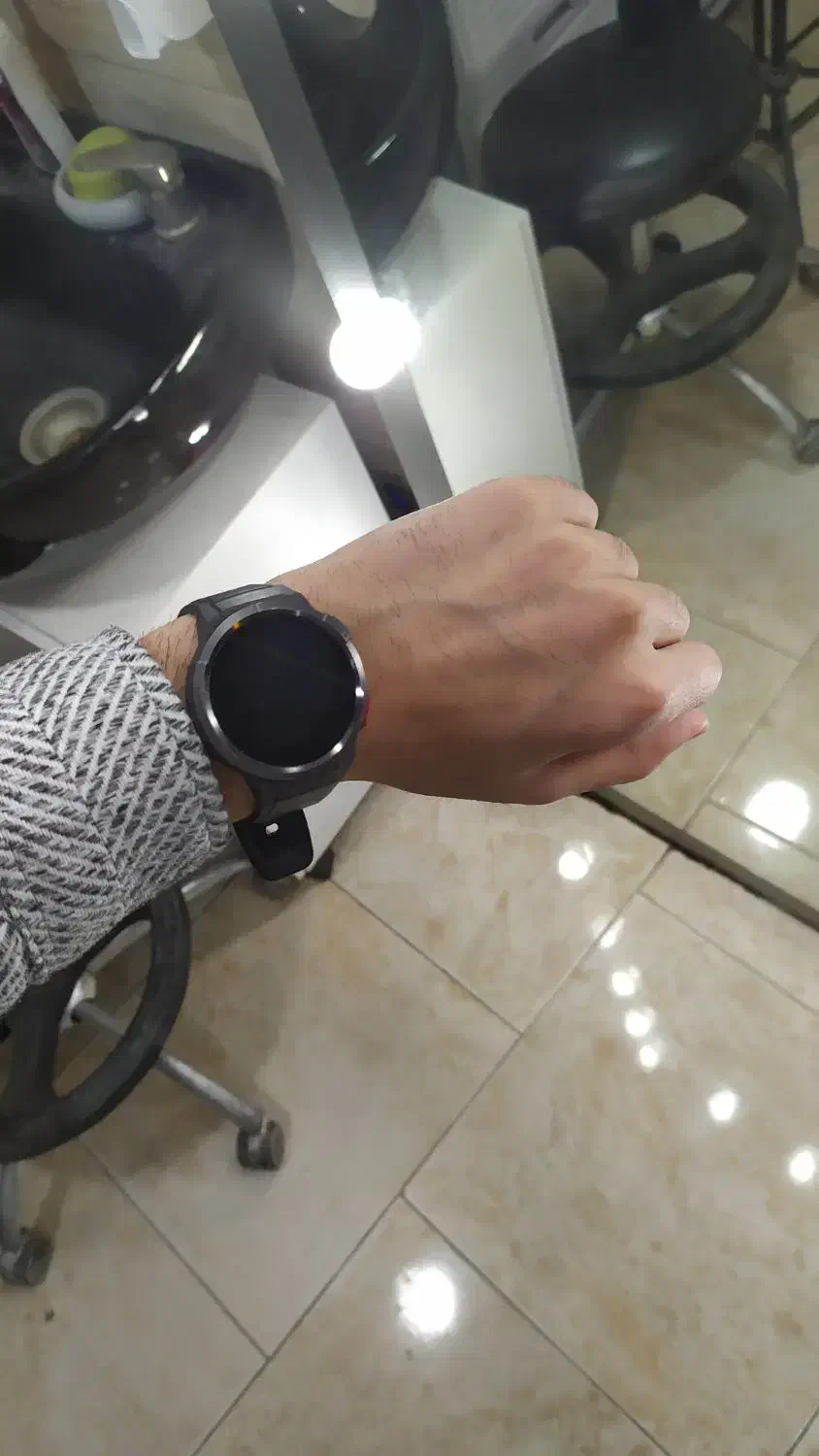 ساعت میبرو|ساعت|بابل, |دیوار