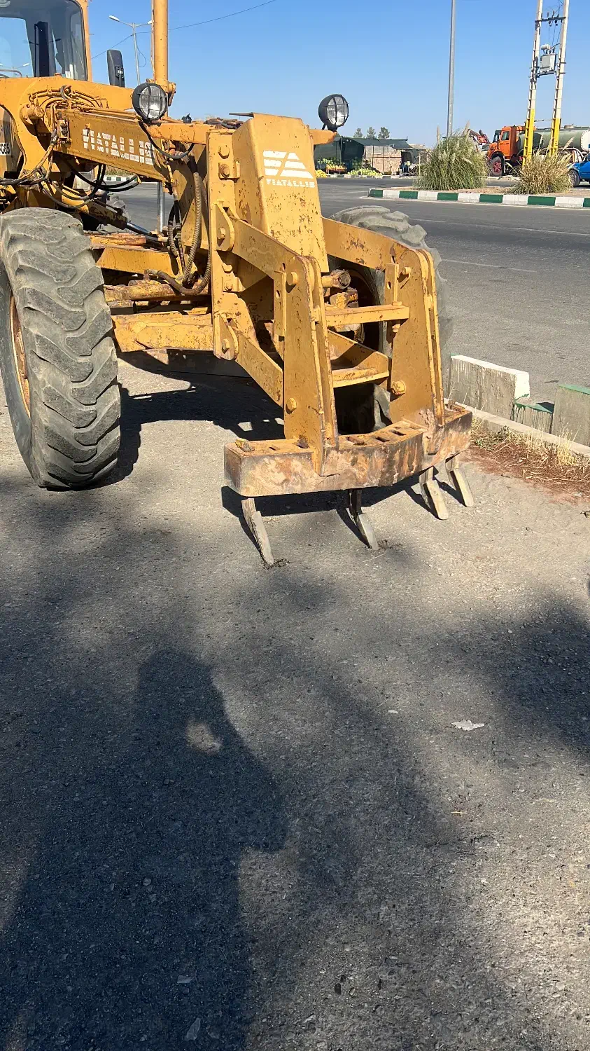 گریدر فیات ۸۵|خودرو سنگین|جیرفت, |دیوار