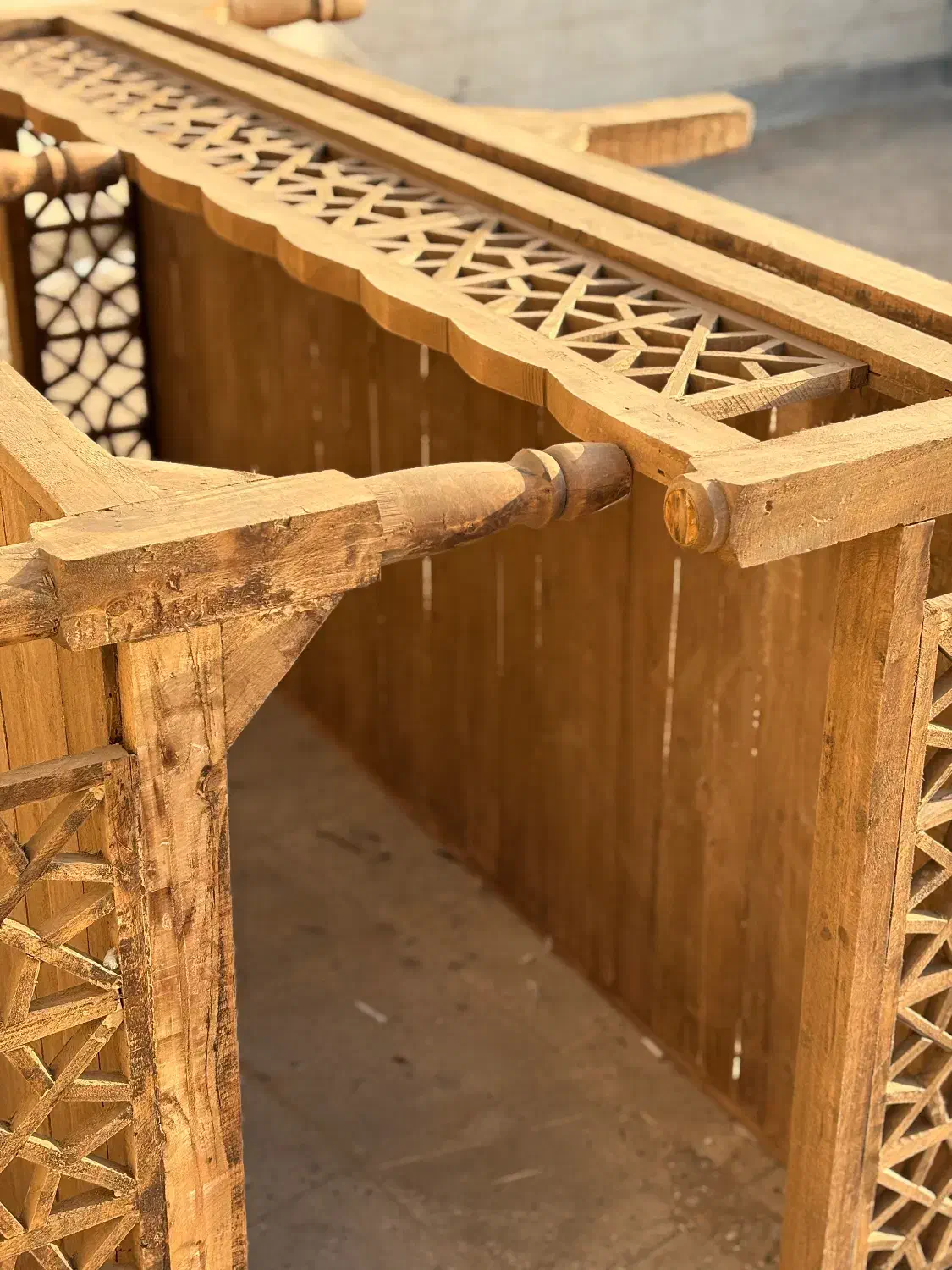 تخت چوبی|صندلی و نیمکت|قم, بکایی|دیوار