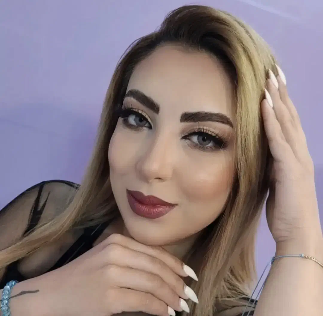 مدل برای انجام میکاپ|خدمات آرایشگری و زیبایی|مشهد, کارمندان دوم|دیوار