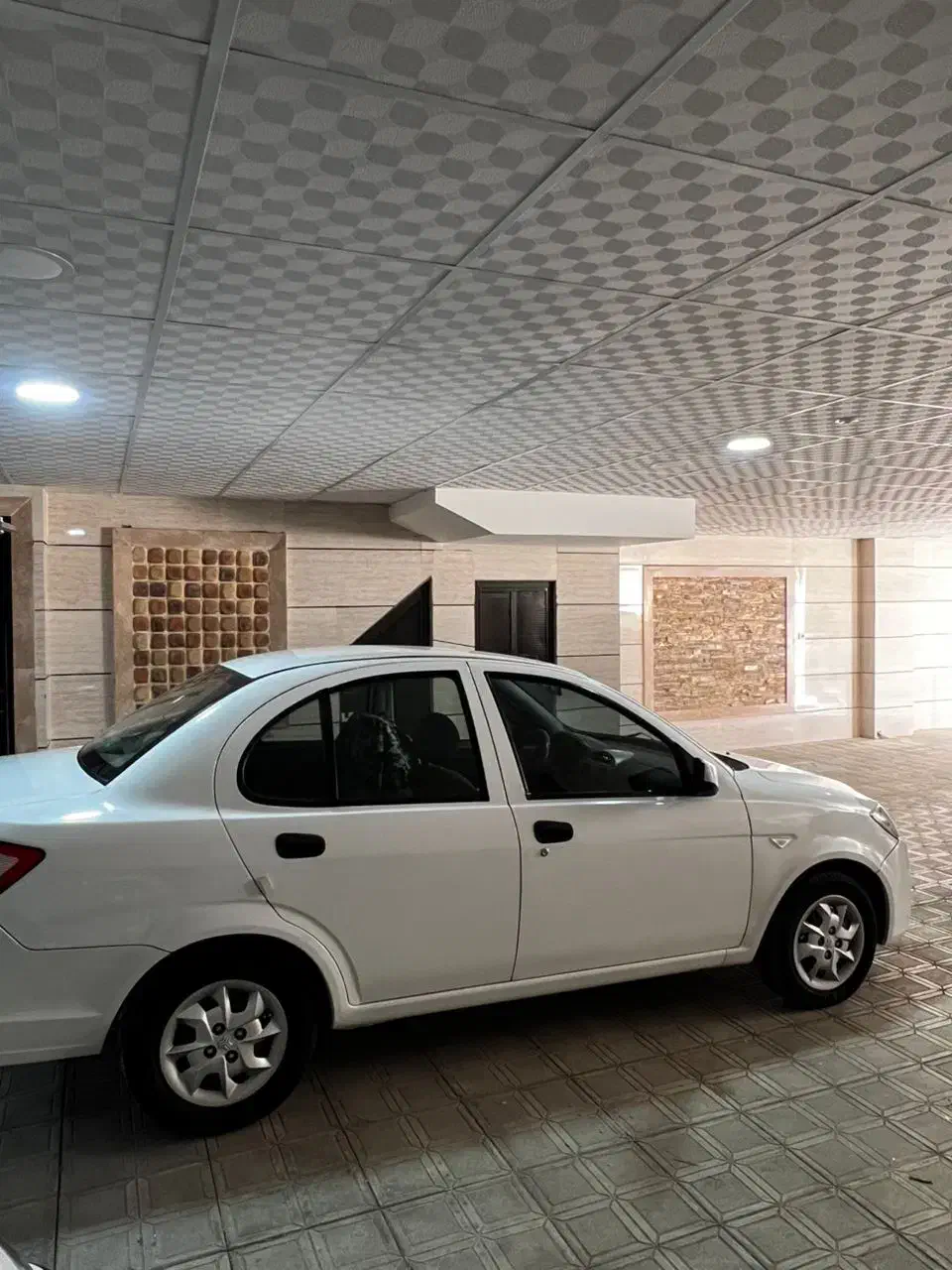 ساینا ۱۴۰۰|خودرو سواری و وانت|شیراز, شهرک مفتح|دیوار