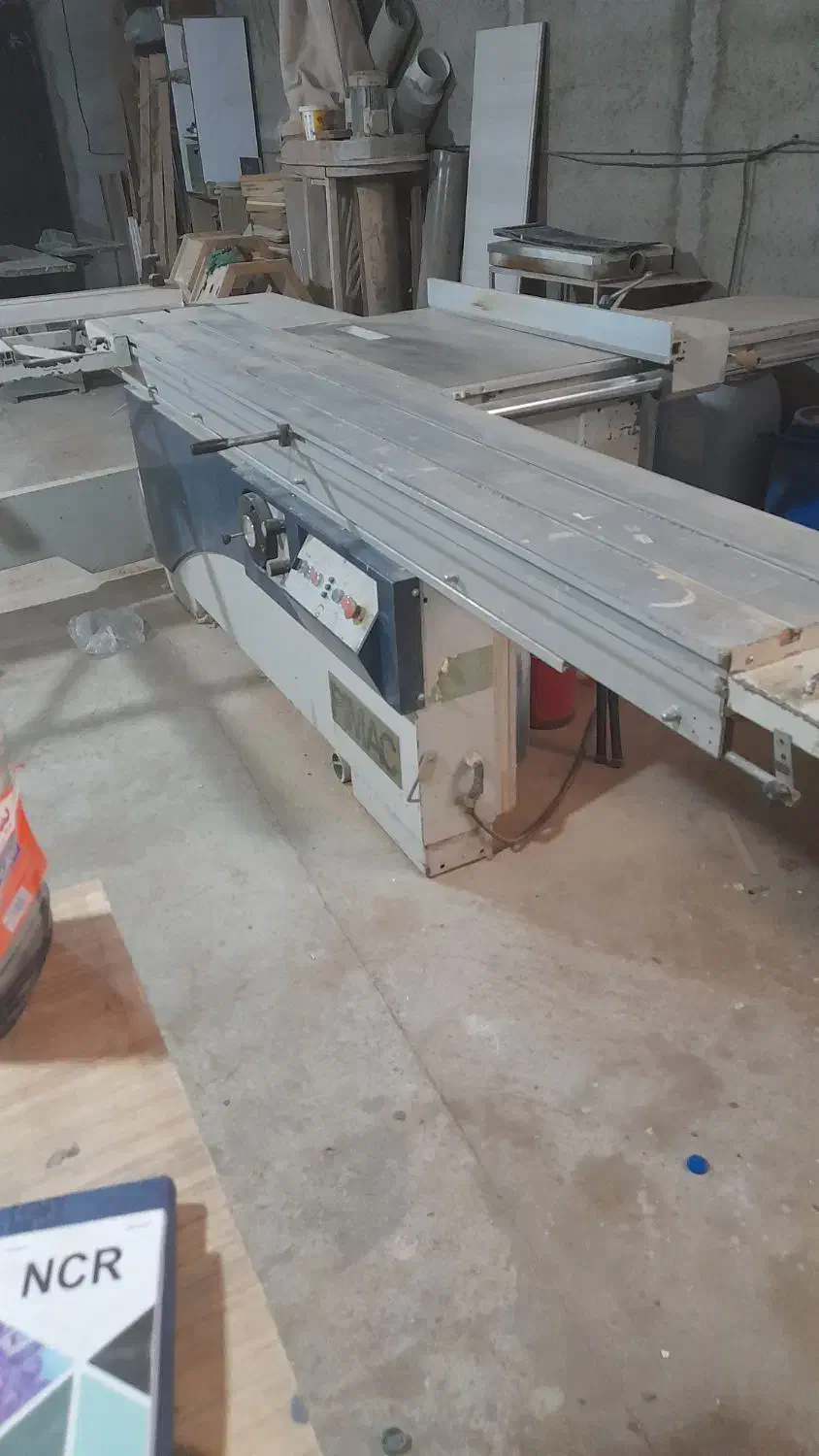 دور کن|ماشین‌آلات صنعتی|گرمدره, |دیوار