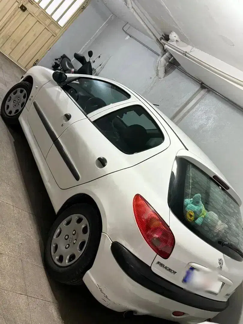 پژو ۲۰۶|خودرو سواری و وانت|تهران, راه آهن|دیوار