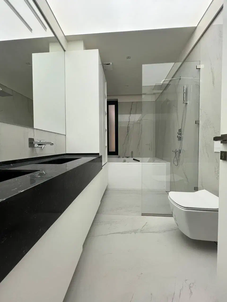 ۳۴۰متر زعفرانیه چهار خواب مستر