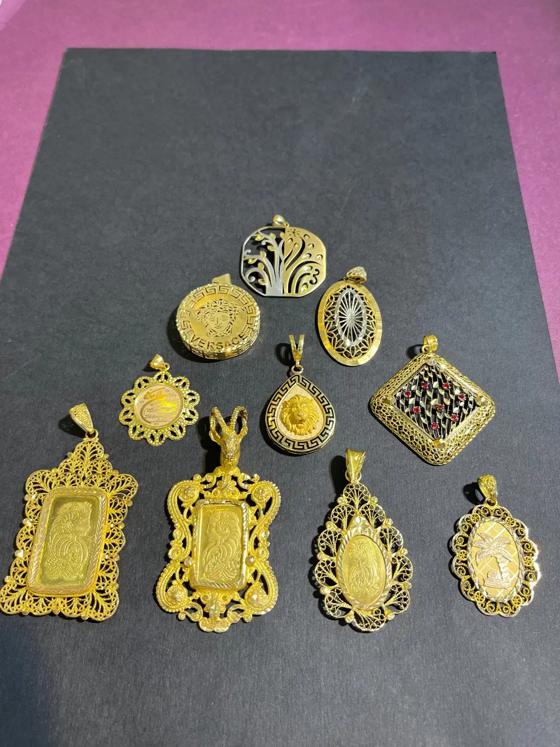 فروش طلا بصورت حضوری  فقط ۲۵۰ بالا تابلو فقط|جواهرات|صدرا-فارس, فاز ۱|دیوار