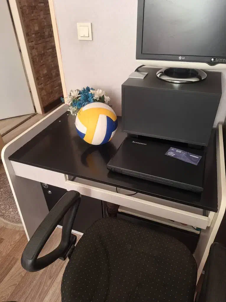 میز تحریر|میز تحریر و کامپیوتر|تهران, باغ فیض|دیوار