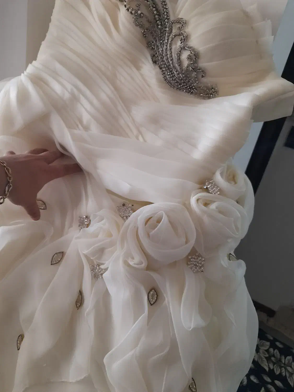 لباس عروس ولباس مجلسی|لباس|سیرجان, |دیوار