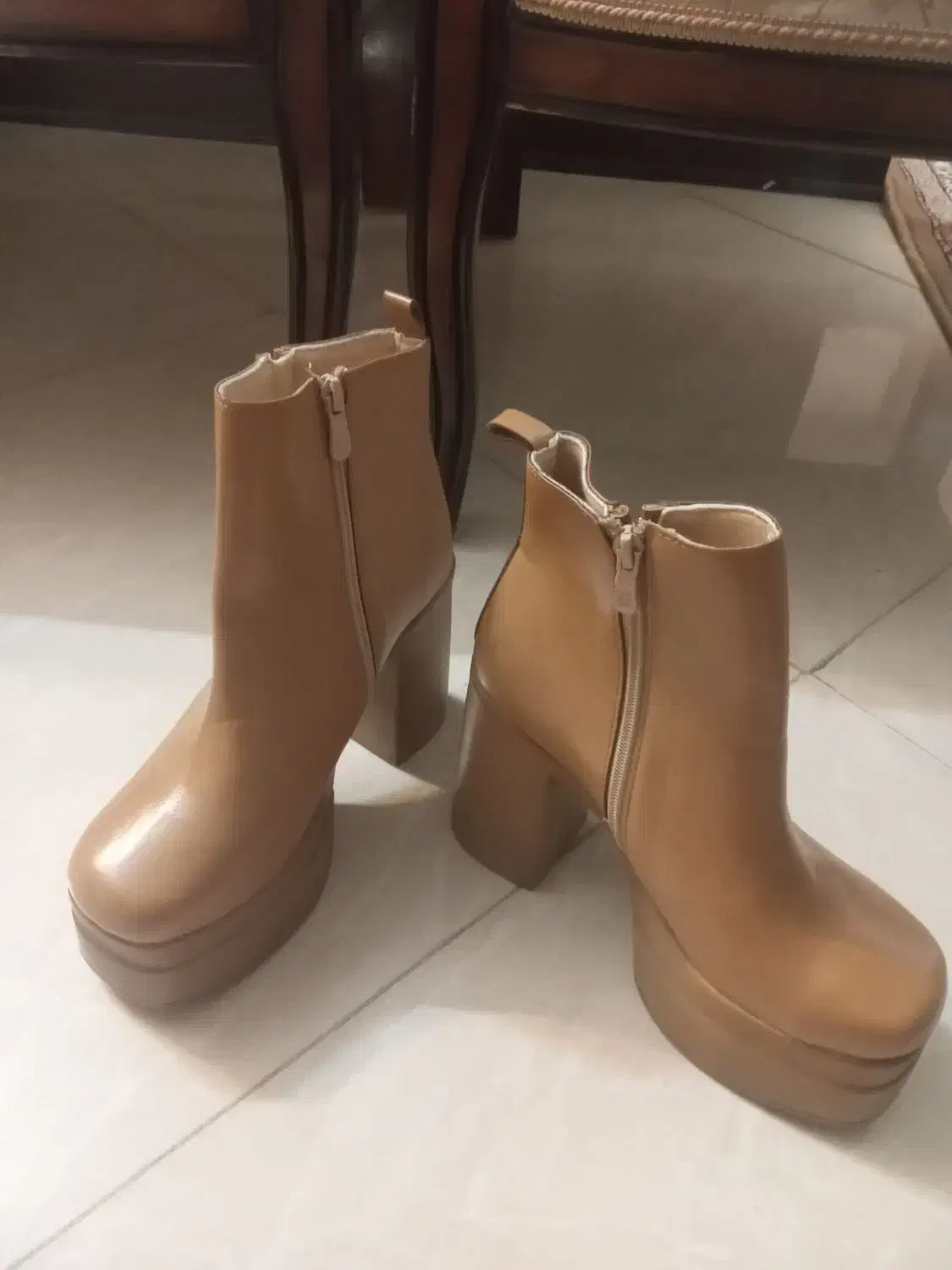 بوت زیبا نو با تخفیف ۱۰۰۰۰۰۰|کیف، کفش، کمربند|سبزوار, امیر کبیر|دیوار