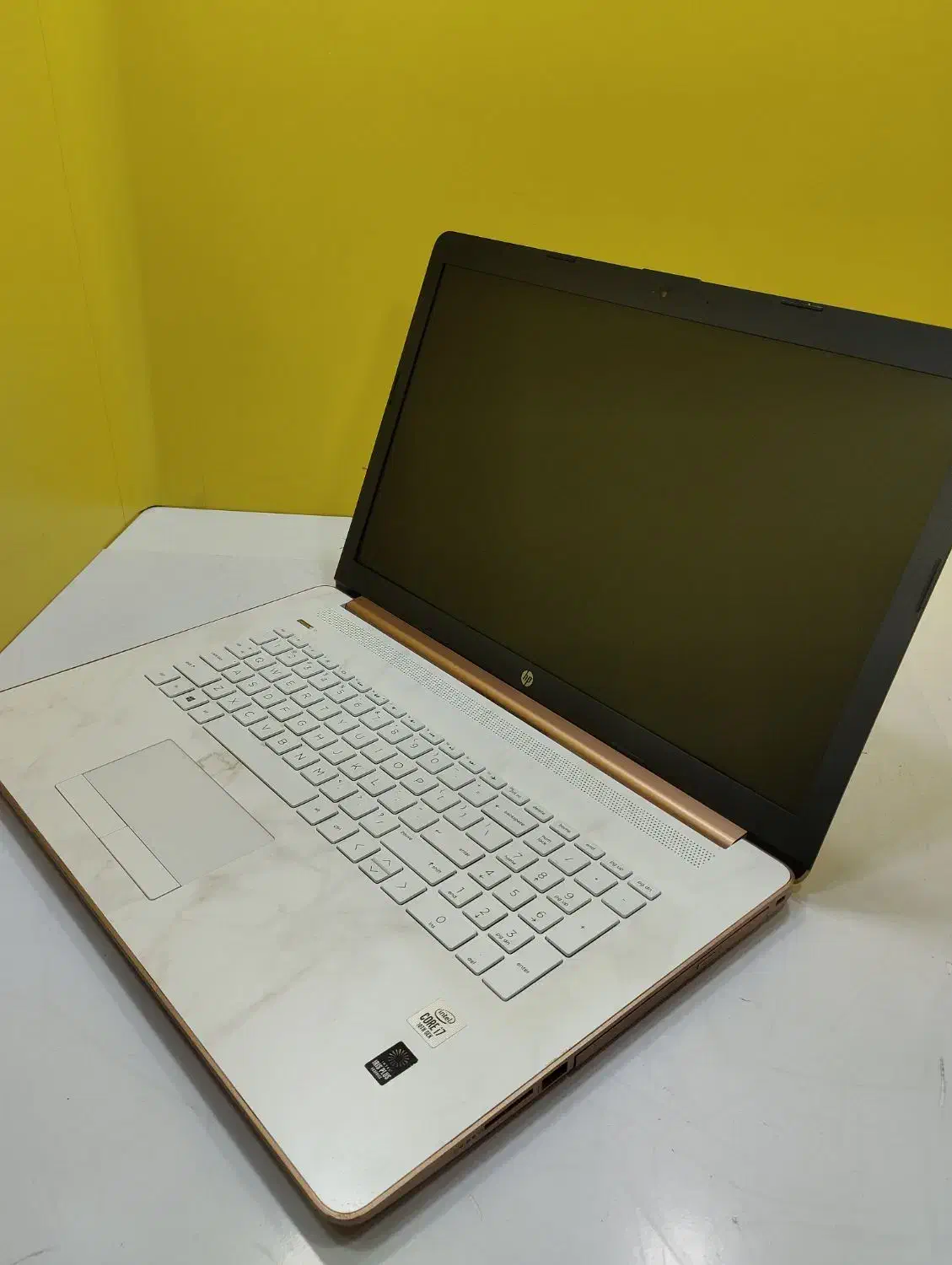 لپتاپ HP رنگ خاص و زیبا نسل ده ۱۷ اینچ|رایانه همراه|مشهد, ادیب نیشابوری (شهرک غرب)|دیوار