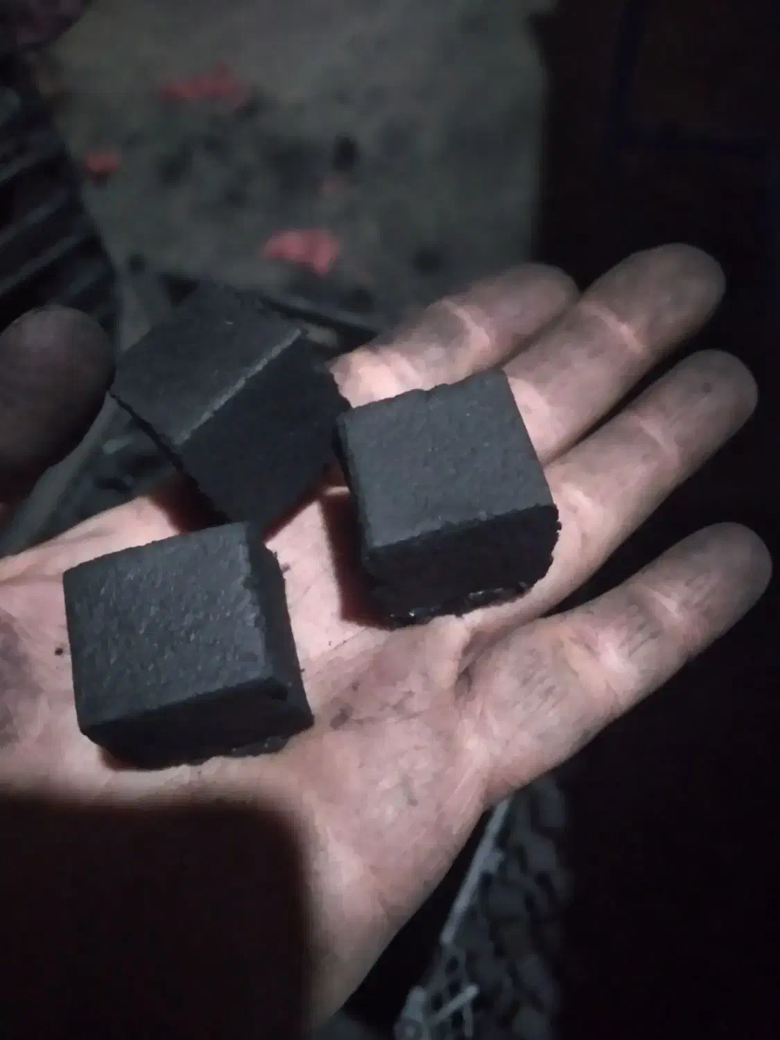 ذغال حبه کربن پسته|عمده‌فروشی|مشهد, گلشور|دیوار