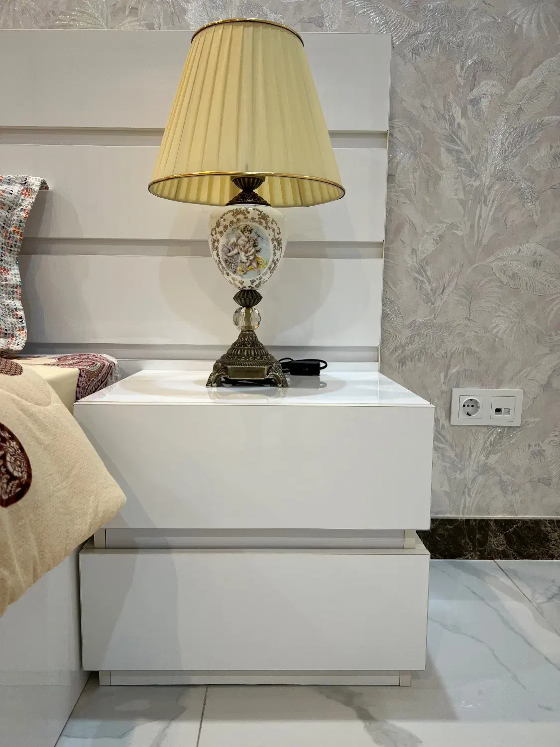 تخت خواب  وتشک دونفره کامل های گلاس کاملا نو|تخت و سرویس خواب|بوکان, |دیوار