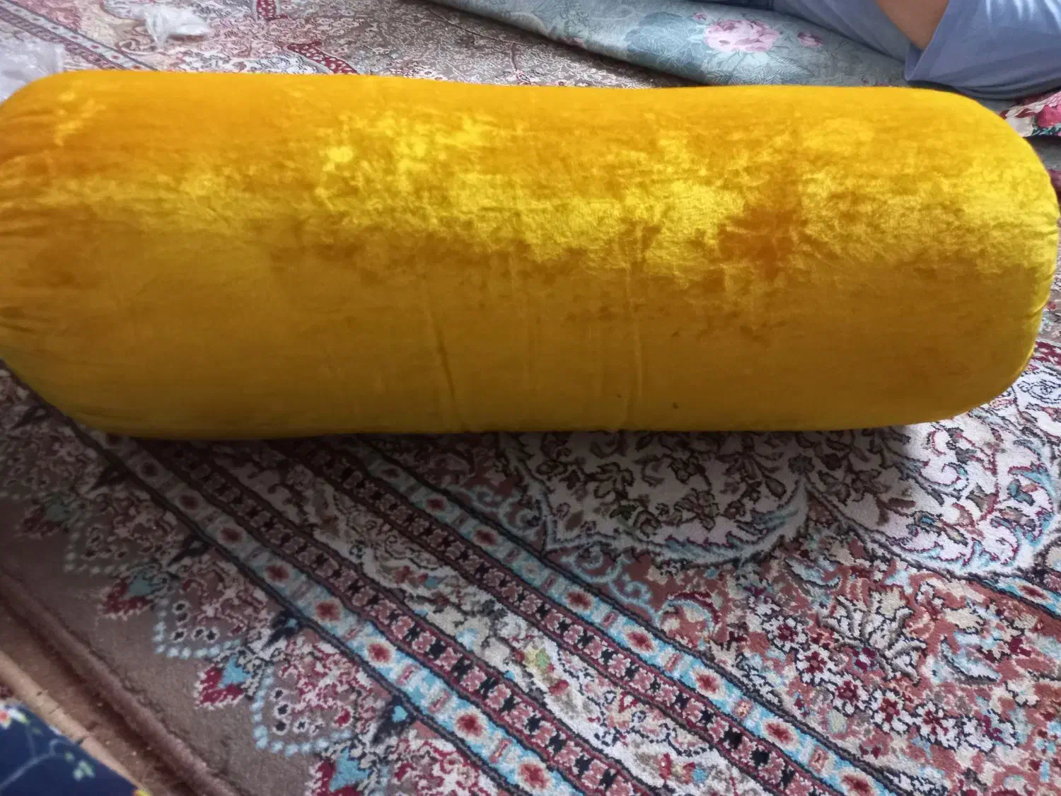 بالشت|رختخواب، بالش، پتو|گلبهار, شهر جدید گلبهار|دیوار