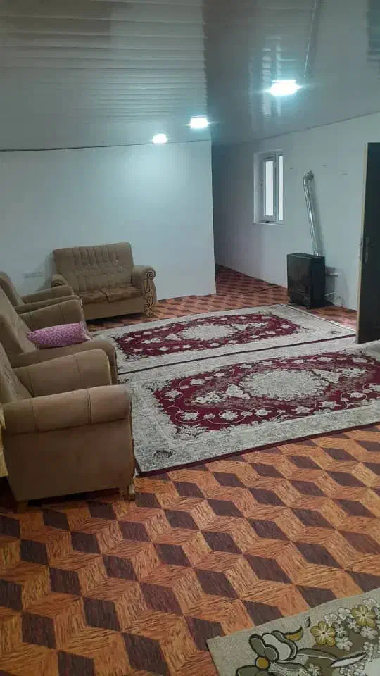 ویلا روستایی اجاره روزانه|اجارهٔ کوتاهمدت ویلا و باغ|گوراب زرمیخ, |دیوار