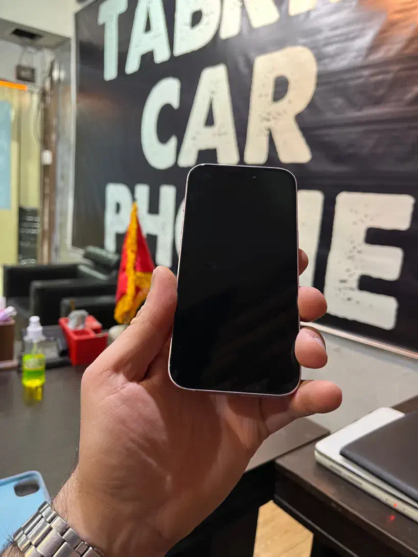 ایفون ۱۵ نرمال|موبایل|تهران, گیشا|دیوار