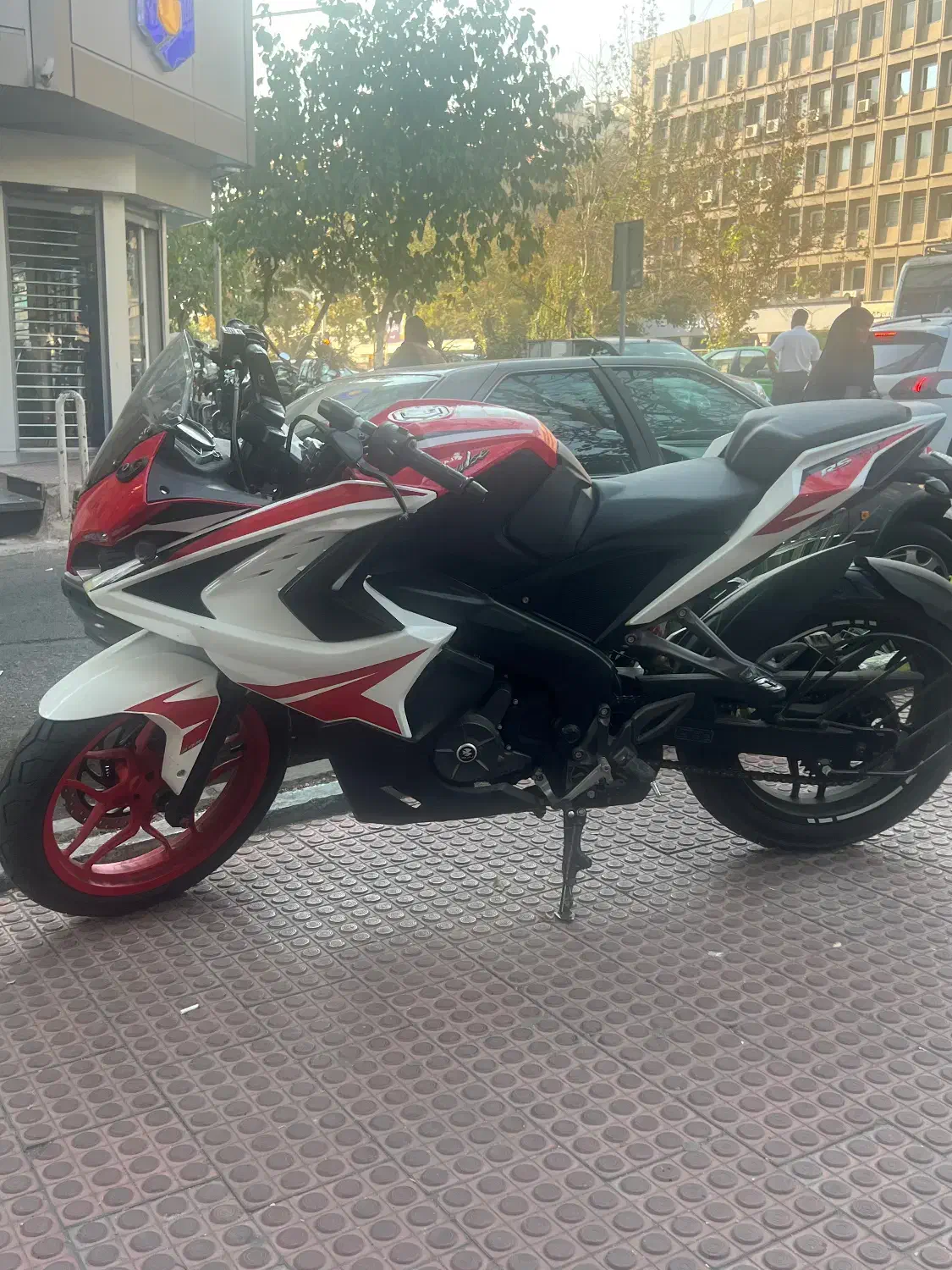 rs1400|موتورسیکلت|تهران, مطهری|دیوار