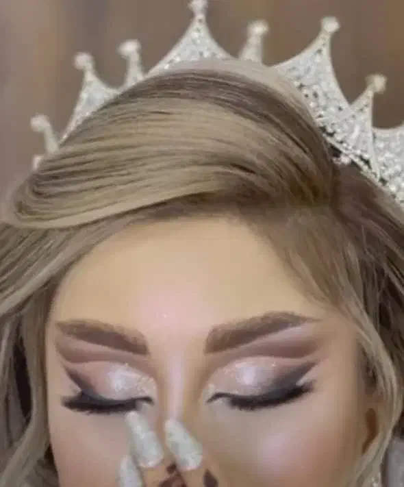 میکاپ و شنیون|خدمات آرایشگری و زیبایی|آبادان, |دیوار