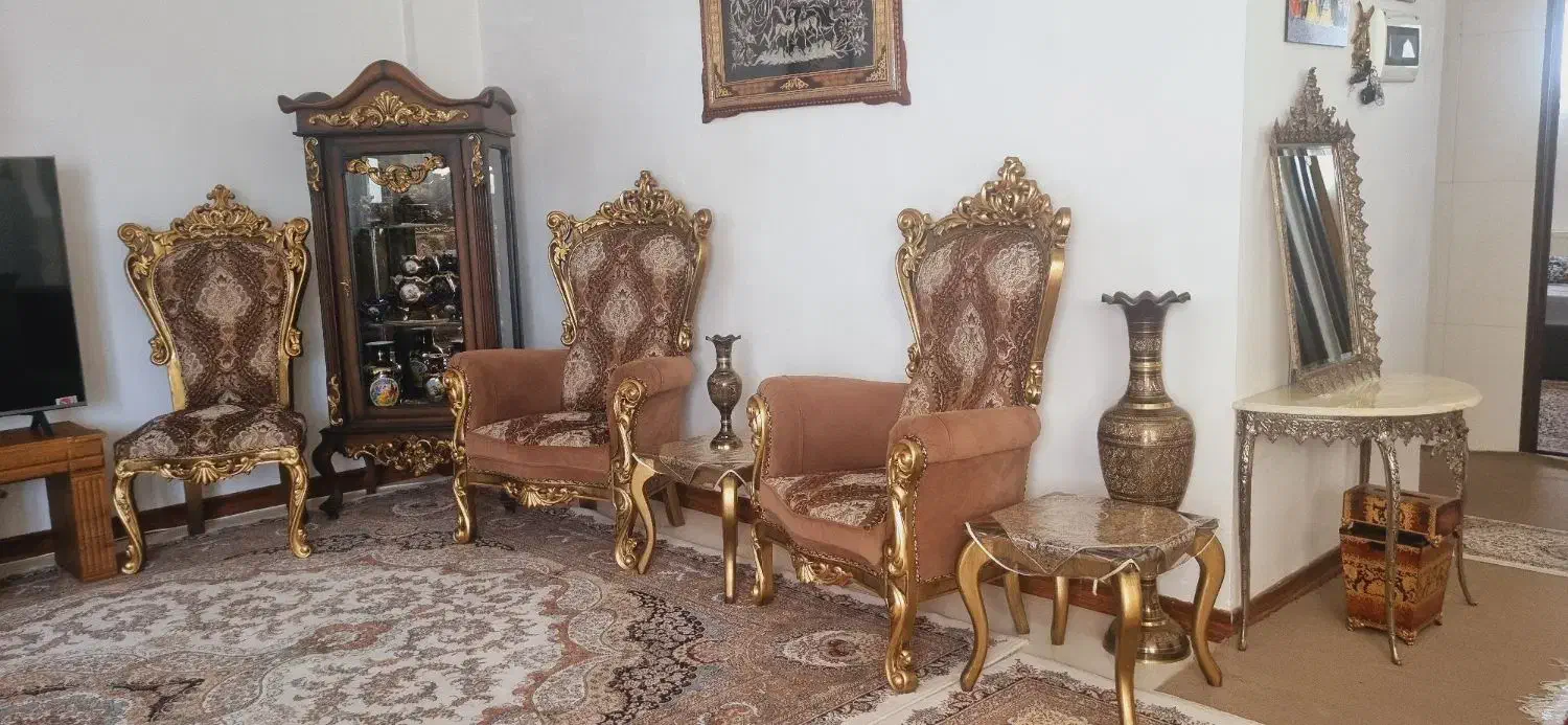 مبل ۹ نفره|مبلمان خانگی و میز عسلی|شهرکرد, |دیوار