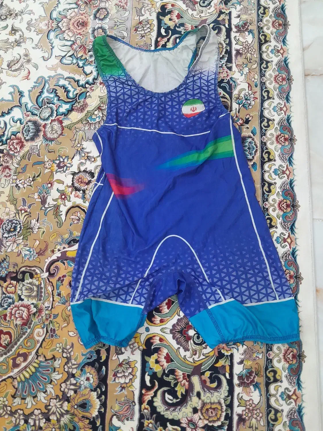 لباس کشتی  باکیفیت|لباس|کاشمر, |دیوار